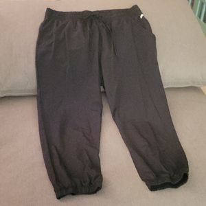 Stretch Crop Joggers